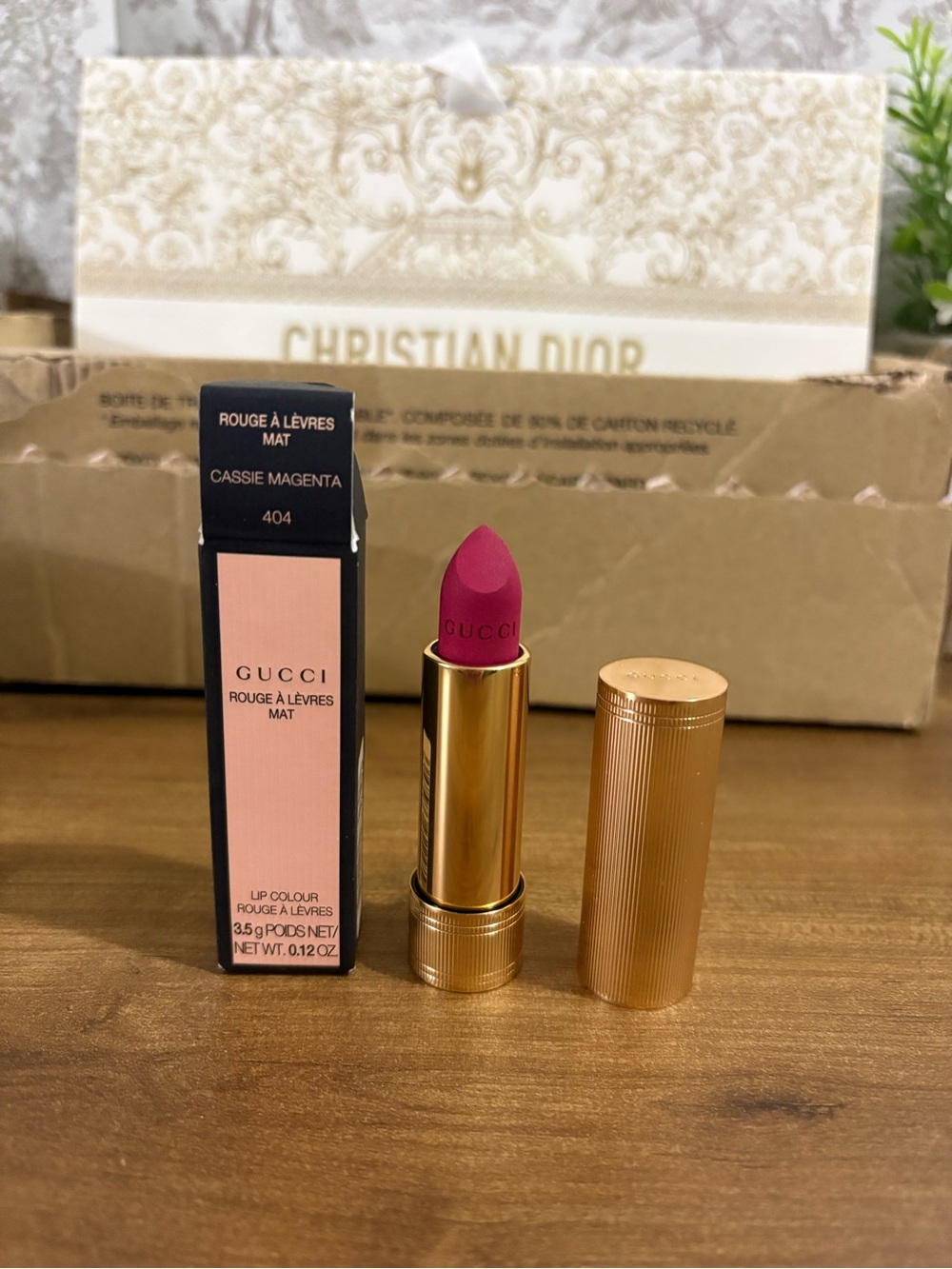 Gucci Rouge a Levres Mat Lipstick - Cassie Magenta 404 NIB